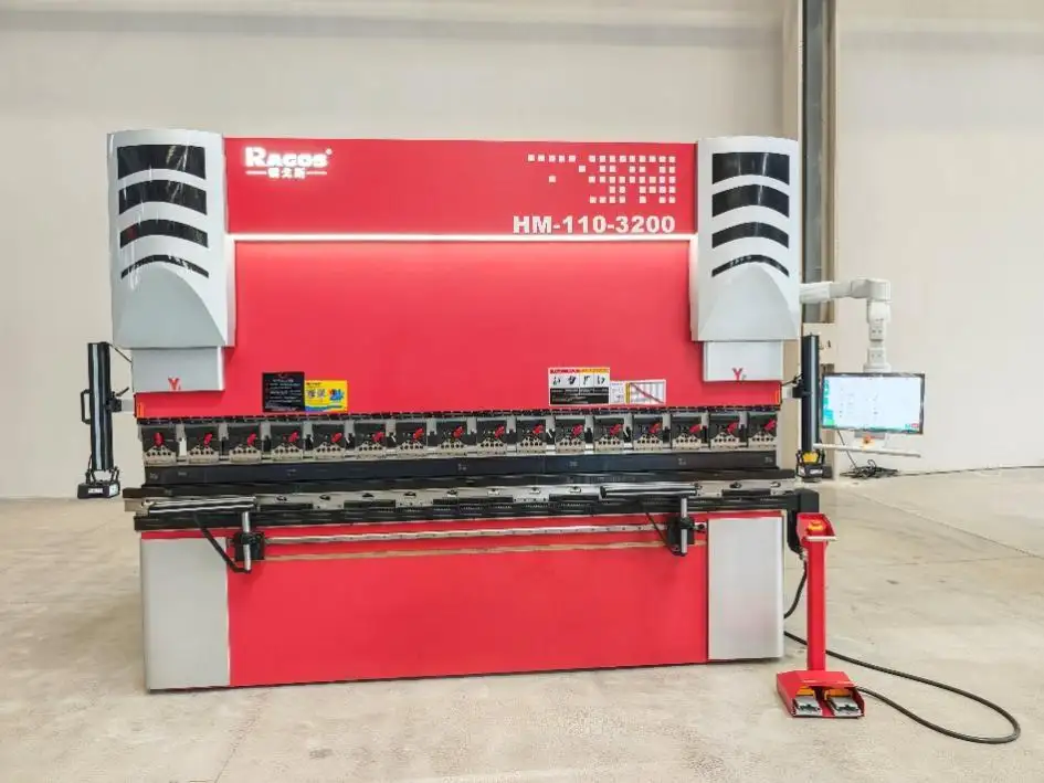 Hybride CNC-Pressbremse vs. elektrohydraulische synchrone CNC-Pressbremse